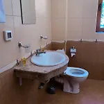 Evrika 5 דירה פמפורובו